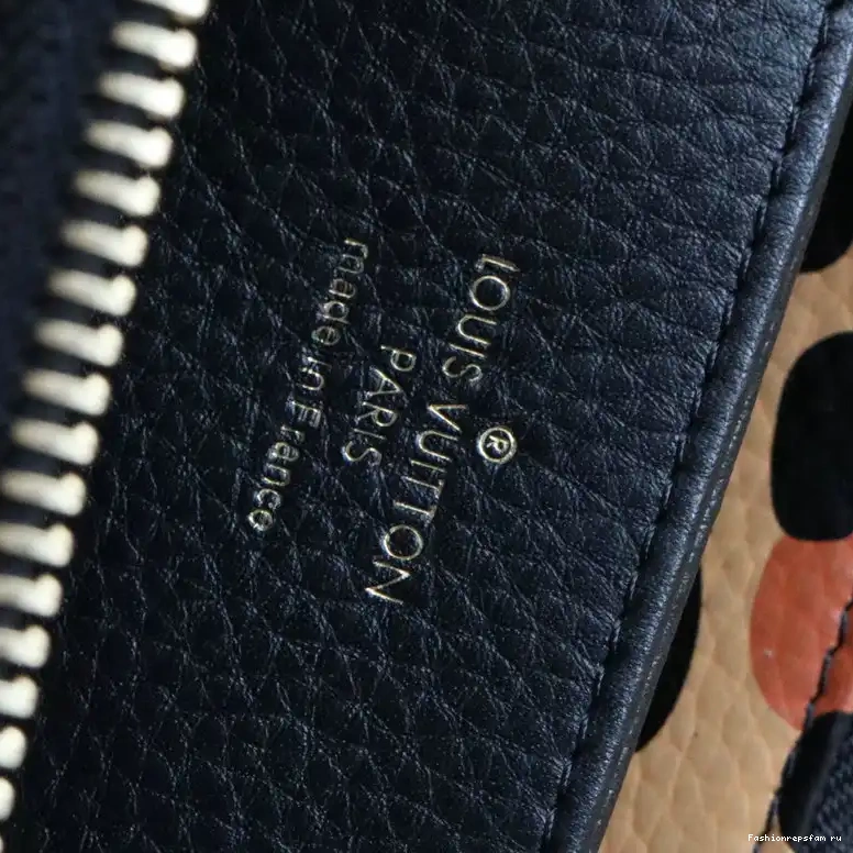 Fashionrepsfam ru 2109DJ0072 LV Bags 0802